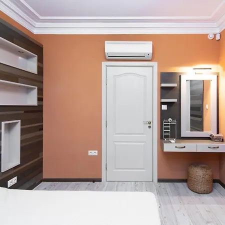 Apartment Cozy Flat In Downtown Varna