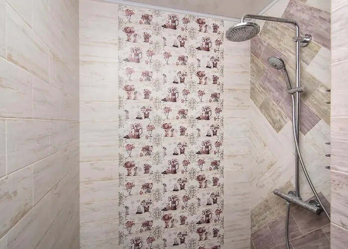 Cozy Flat In Downtown * וארנה